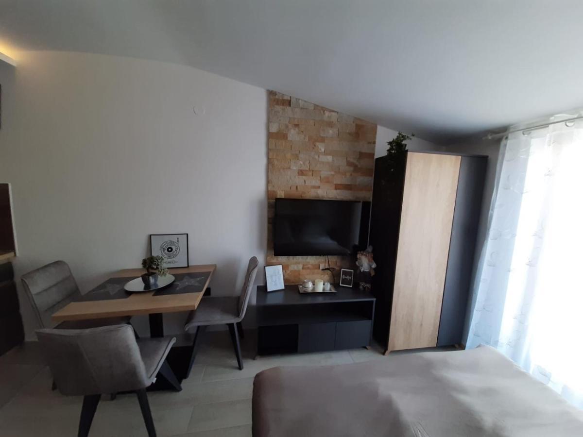 Teonalux Milmari Resort P84 โคเปานิก ภายนอก รูปภาพ